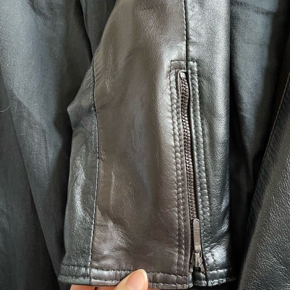 Real Leather jacket - Picture 5 of 5